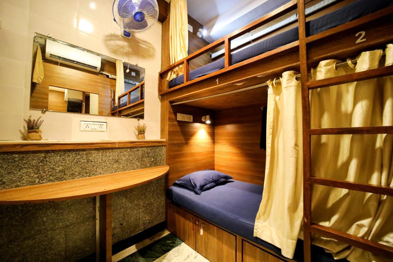 Maple Social Hubz-Hostel 뭄바이 외부 사진